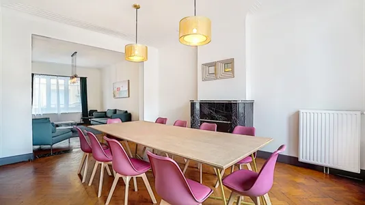 Rooms in Charleroi - photo 8