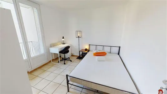 Rooms in Grenoble - photo 1