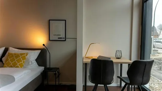 Apartments in Hamburg Eimsbuttel - photo 6