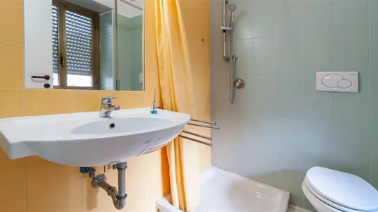 Rooms in Roma Municipio I – Centro Storico - photo 4