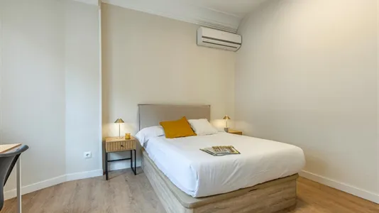 Rooms in Madrid Salamanca - photo 2