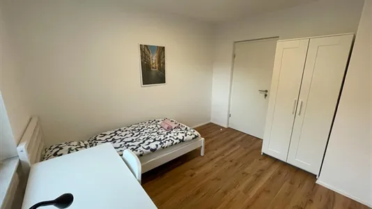 Rooms in Besnica - photo 1