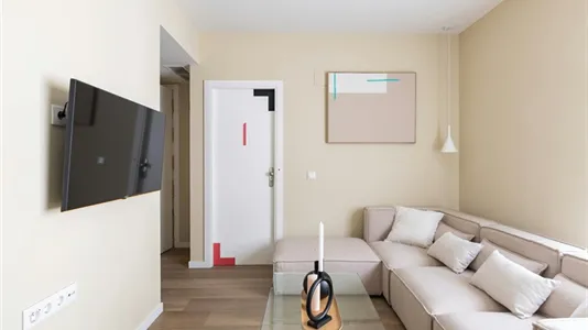 Rooms in Madrid Chamberí - photo 6