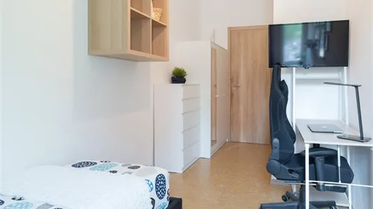 Rooms in Milano Zona 4 - Vittoria, Forlanini - photo 4