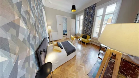 Rooms in Bordeaux - photo 5