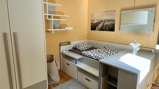 Rooms in Maria Enzersdorf - photo 1