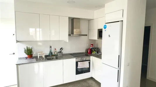 Rooms in Barcelona Ciutat Vella - photo 6