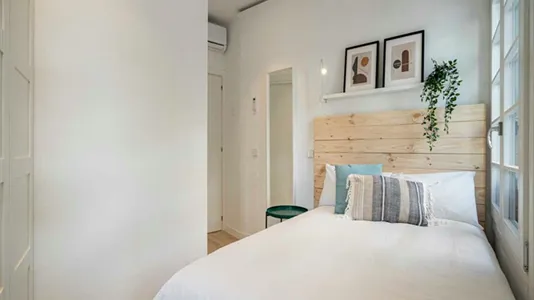 Rooms in Madrid Chamberí - photo 3
