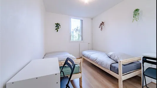 Apartments in Bobigny - photo 9