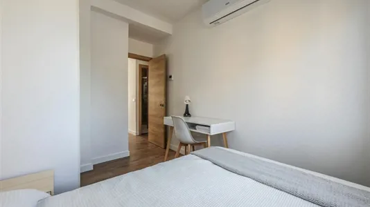 Rooms in Madrid Carabanchel - photo 1