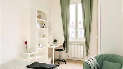 Room for rent in Milano Zona 6 - Barona, Lorenteggio, Milan Room for rent in Milano Zona 6 - Barona, Lorenteggio, Milan