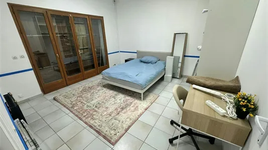 Houses in L'Haÿ-les-Roses - photo 9