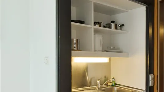 Apartments in Berlin Charlottenburg-Wilmersdorf - photo 5