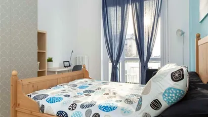 Room for rent in Buccinasco, Lombardia