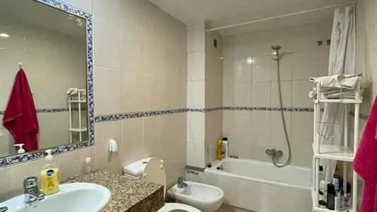 Rooms in Barcelona Sant Martí - photo 8