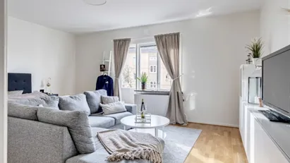 Örebro - 1rok - 12mån - 6.900kr/mån