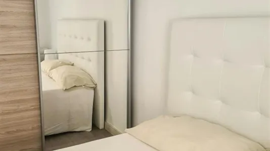 Rooms in el Camí de Vera - photo 8