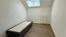 Room for rent, Rotterdam, &lt;span class=&quot;blurred street&quot; onclick=&quot;ProcessAdRequest(13976419)&quot;&gt;&lt;span class=&quot;hint&quot;&gt;See streetname&lt;/span&gt;[xxxxxxxxxxxxx]&lt;/span&gt;