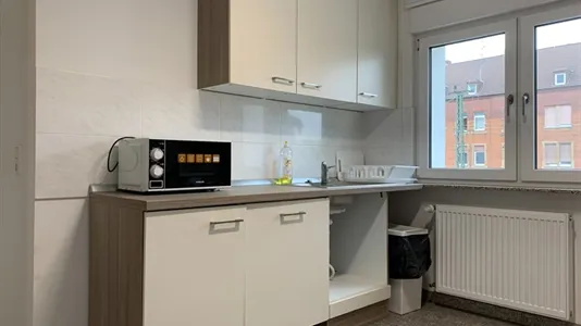 Apartments in Wiesbaden - photo 7