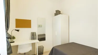 Room for rent in Madrid Chamberí, Madrid