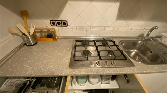 Rooms in Madrid Salamanca - photo 8