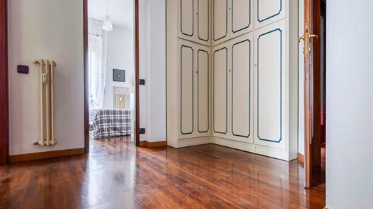 Rooms in Milano Zona 8 - Fiera, Gallaratese, Quarto Oggiaro - photo 5