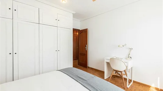 Rooms in Valencia Extramurs - photo 2