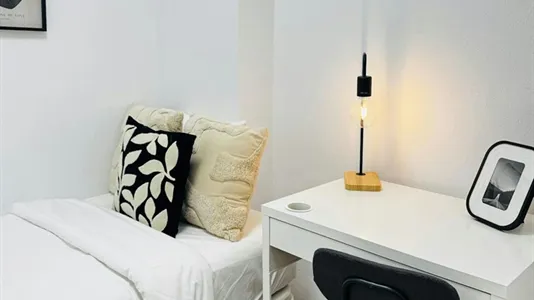 Rooms in Madrid Salamanca - photo 1