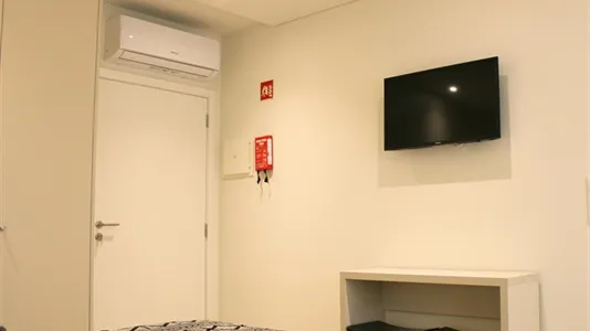 Rooms in Guimarães - photo 7