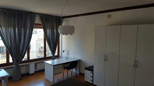 Rooms in Caserta - photo 9