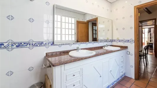 Rooms in Valencia Ciutat Vella - photo 10