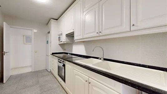 Rooms in Reus - photo 5