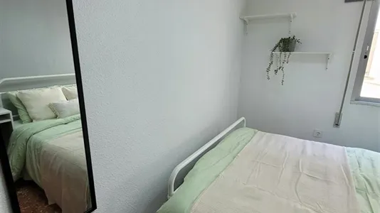 Rooms in AlaquĆ s - photo 7