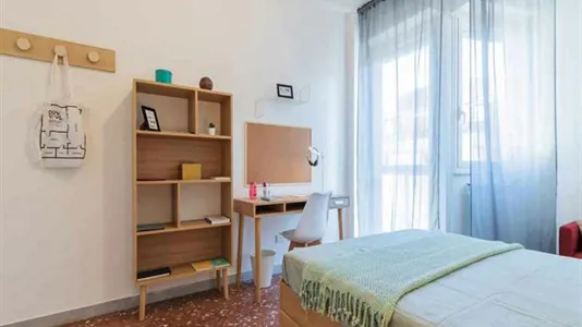 Rooms in Roma Municipio IV – Tiburtino - photo 3