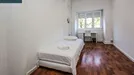 Room for rent, Lisbon (region), &lt;span class=&quot;blurred street&quot; onclick=&quot;ProcessAdRequest(8917705)&quot;&gt;&lt;span class=&quot;hint&quot;&gt;See streetname&lt;/span&gt;[xxxxxxxxxxxxx]&lt;/span&gt;