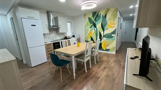 Rooms in Zaragoza - photo 7