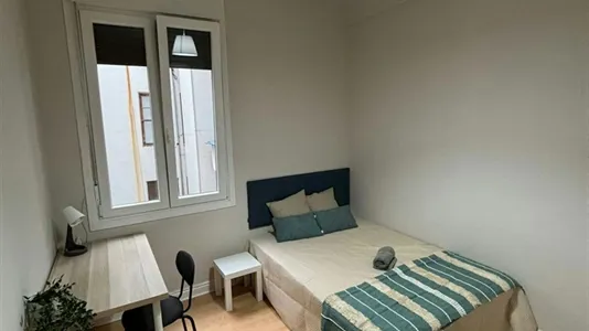 Rooms in Bilbao - photo 2