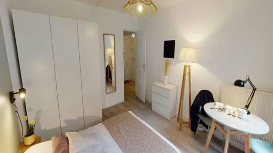 Rooms in Paris 19ème arrondissement - photo 2