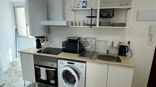 Rooms in Mislata - photo 9