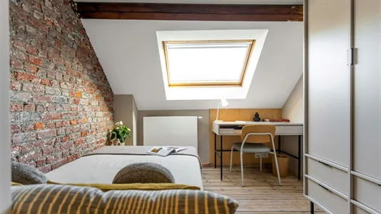 Rooms in Brussels Schaarbeek - photo 3