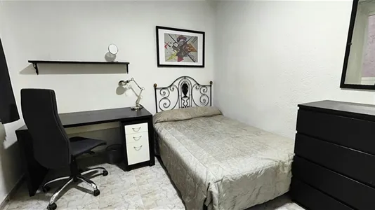 Rooms in Madrid Chamberí - photo 4