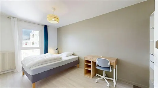 Rooms in Lyon - photo 2