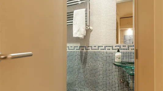 Apartments in Barcelona Eixample - photo 8