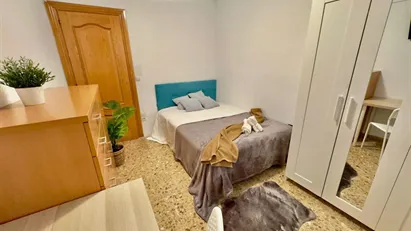 Room for rent in Zaragoza, Aragón