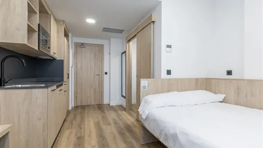 Rooms in Madrid Moncloa-Aravaca - photo 3