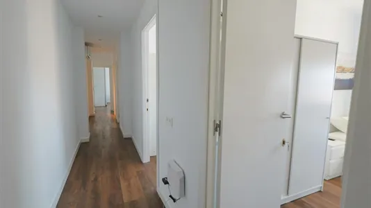 Rooms in Cornellà de Llobregat - photo 10