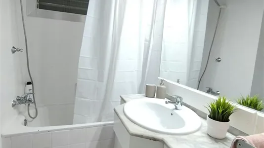 Rooms in Barcelona Eixample - photo 4