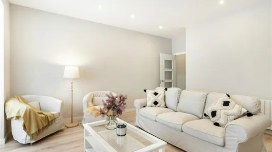 Houses in Madrid Chamartín - photo 4