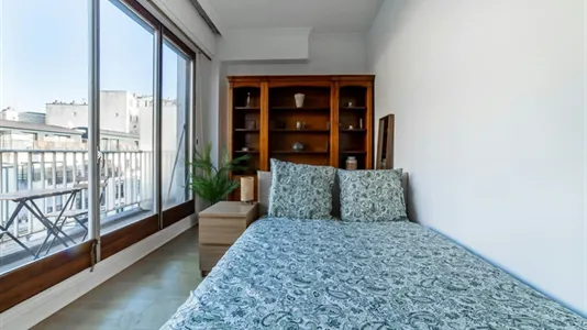 Apartments in Paris 16ème arrondissement (South) - photo 2