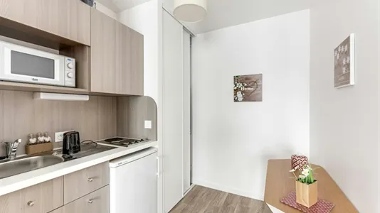 Apartments in Bordeaux - photo 3